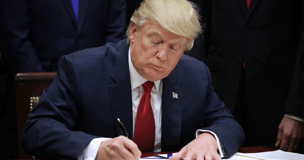 Trump to Require Government Workers to Attend Training on the Constitution